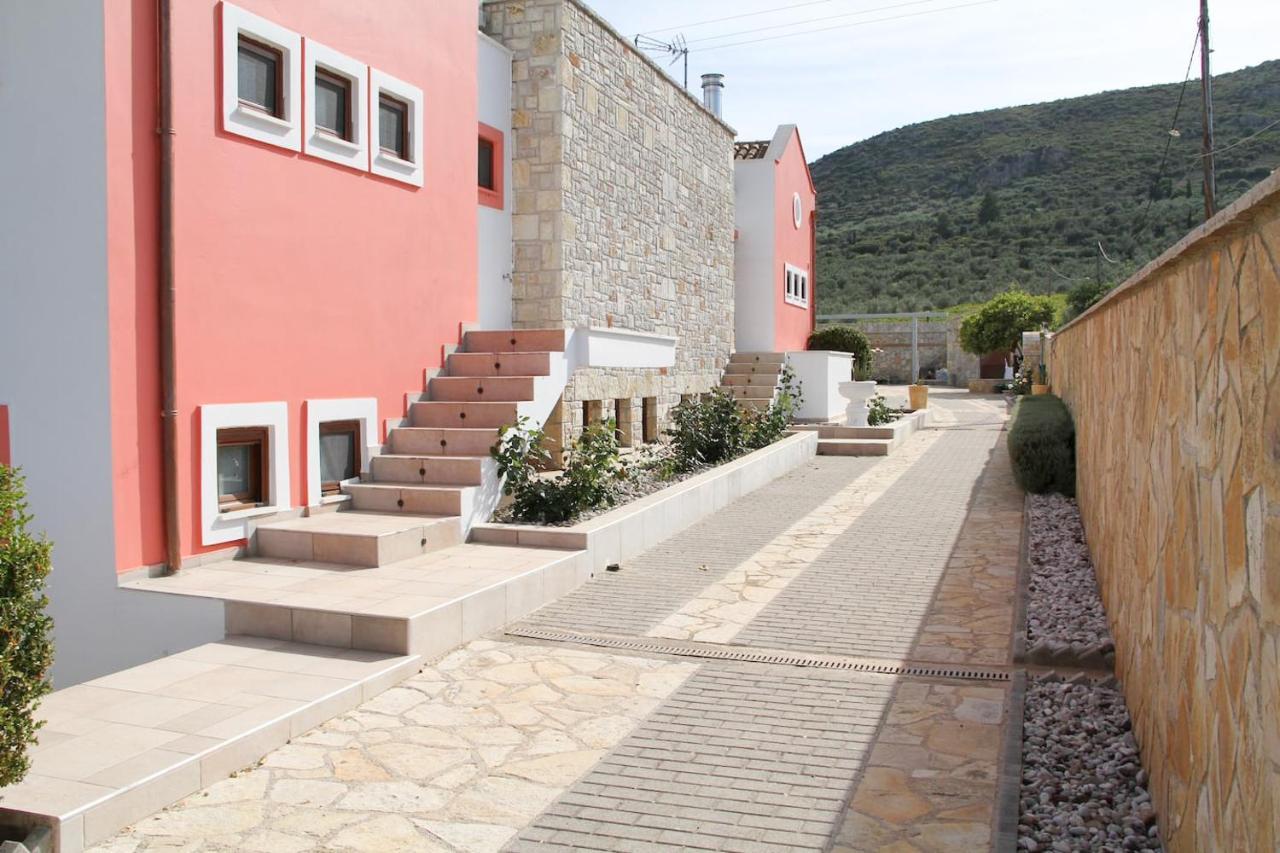 αριων Village &