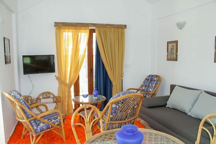 αριων Village & Apartment