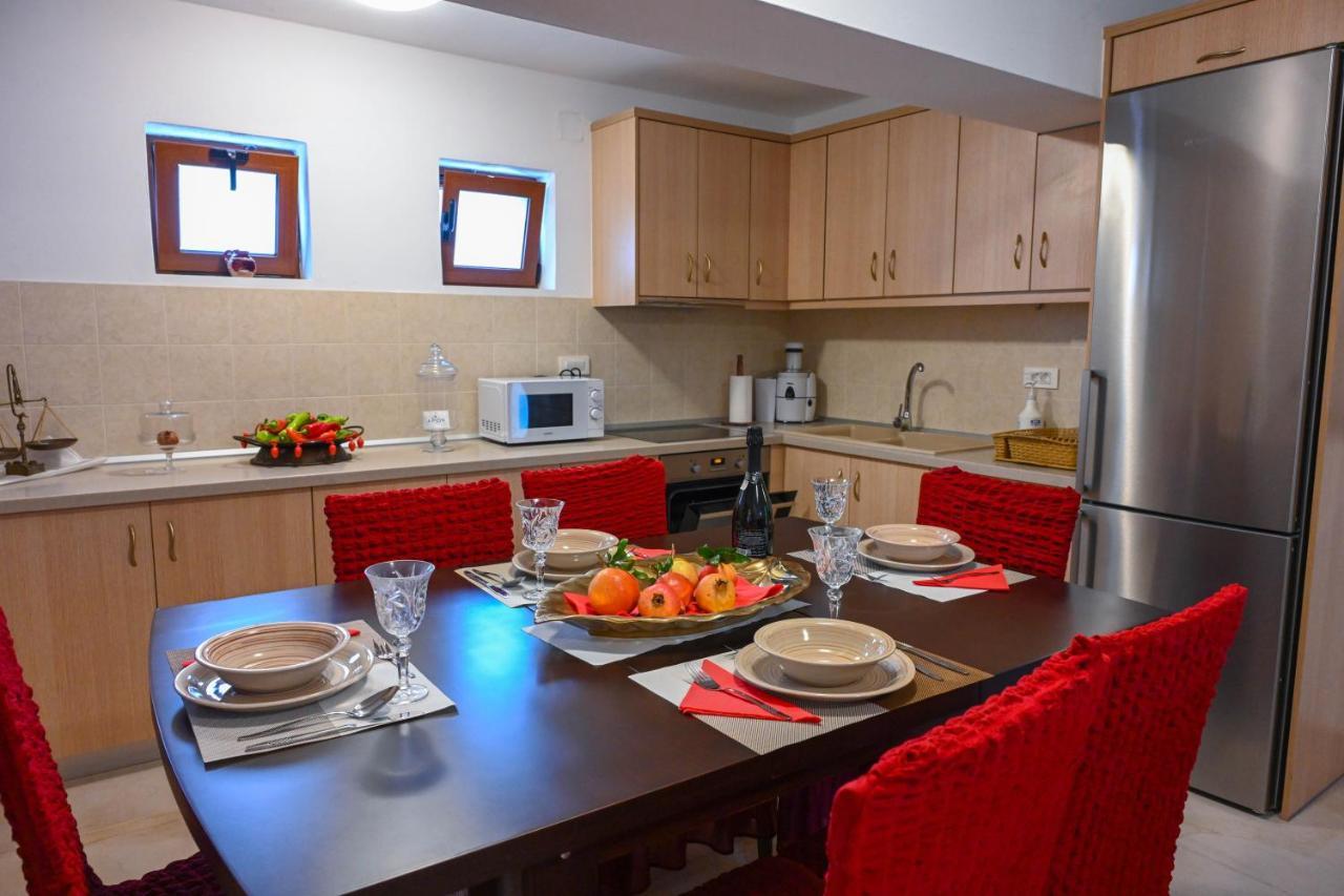 αριων Village & Apartment *