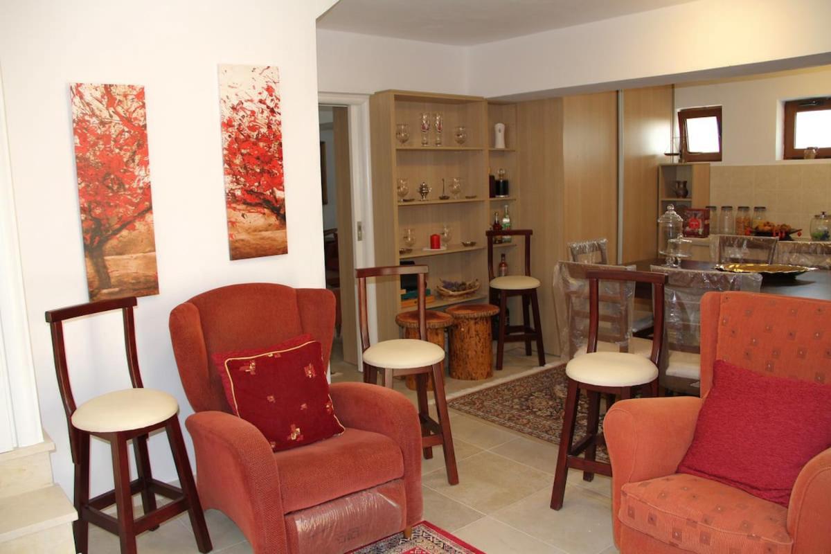 αριων Village & Apartment