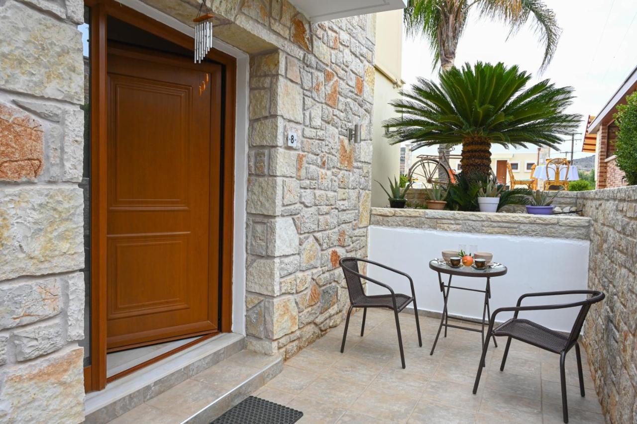 αριων Village & Apartment *